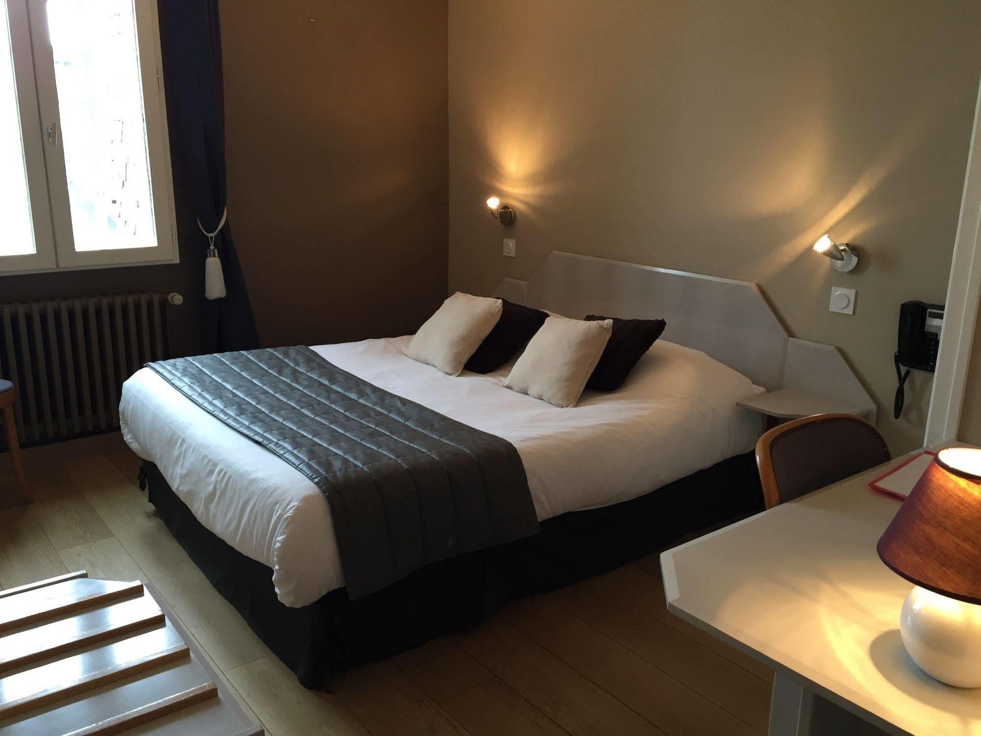 Hotel Restaurant De La Marne Paimpol Eksteriør bilde